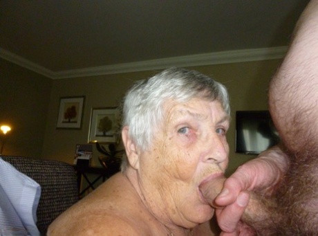 old nasty horny granny naked pics