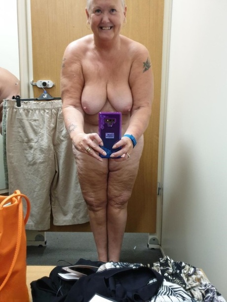 overweight older women nude picture