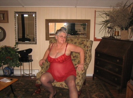 granny whoppers tits hot photos