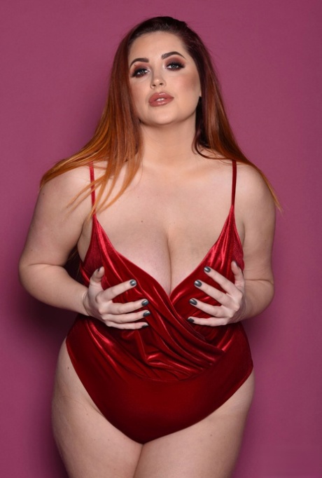 Lucy Vixen sex photos