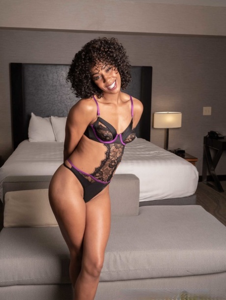 Misty Stone free galleries