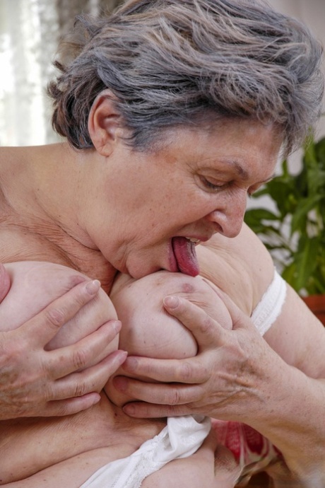 wrinkled saggy old woman fuck hot galleries